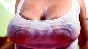 Curly haired ebony slut with a huge butt Katt wants a white dong
